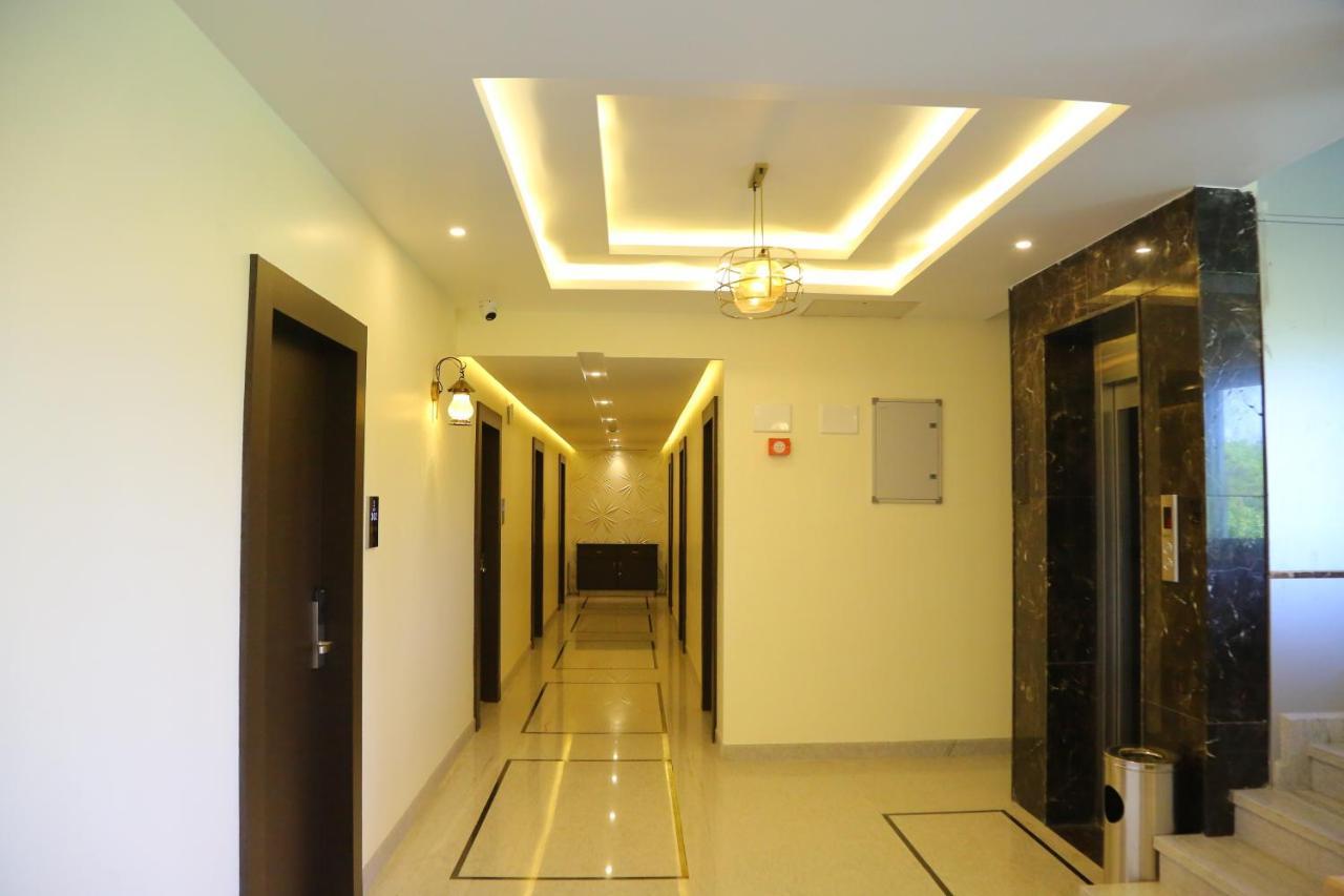 Hotel Vsr Grand Madanapalle Exteriér fotografie